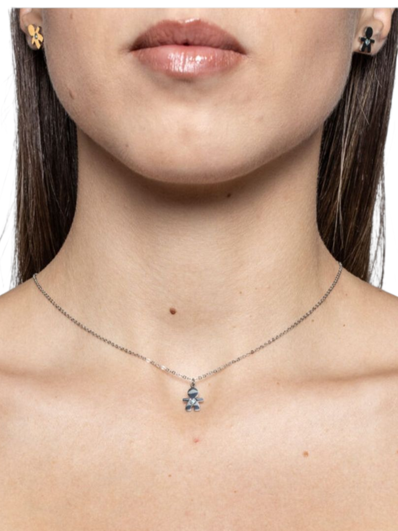 Collana con bimbo pendente